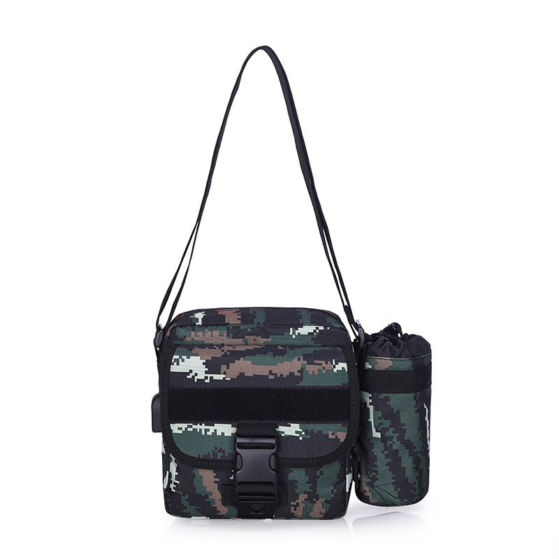 Detachable USB Crossbody Bag Men′s Camo Large Capacity Shoulder Bag