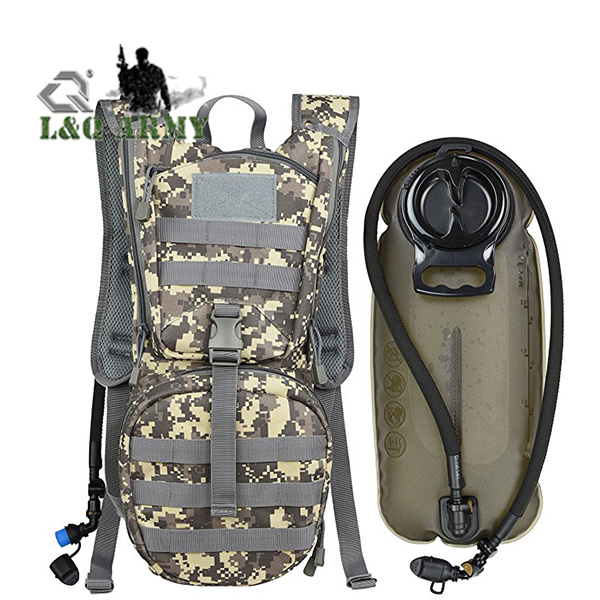 Hot Sale Outdoor Hiking Military Camo Hydration Backpack